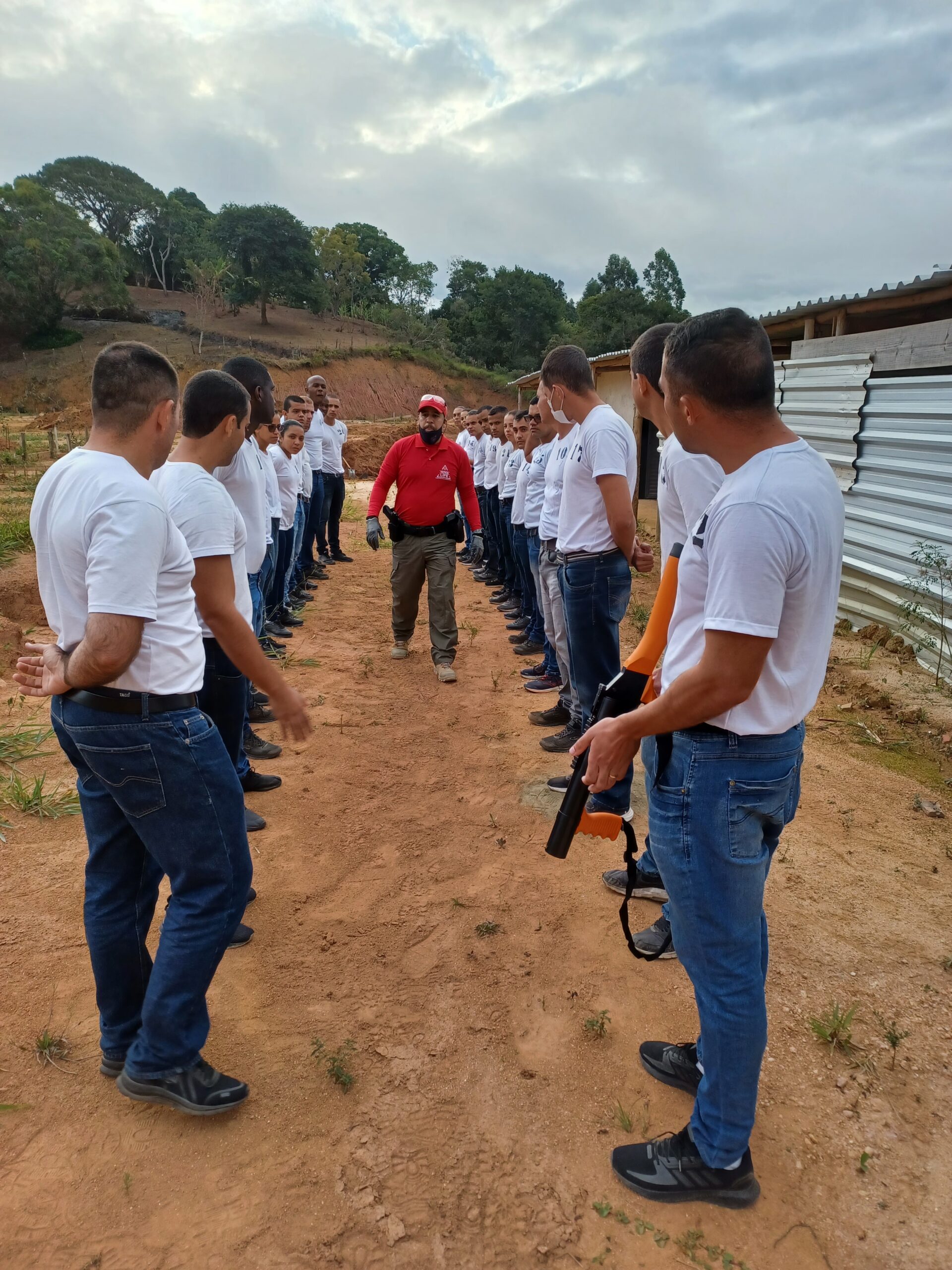 Curso de Instrutor de Instrumento de Menor Potencial Ofensivo-IMPO (curso online com CERTIFICADO) - Imagem 19